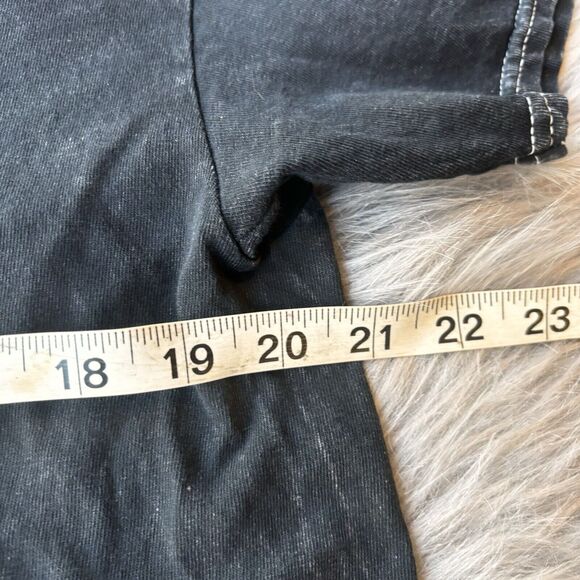 WEDNESDAY Addams Family Nevermore T-Shirt Sz S Adult Black Purple Graphic Unisex - Picture 5 of 8